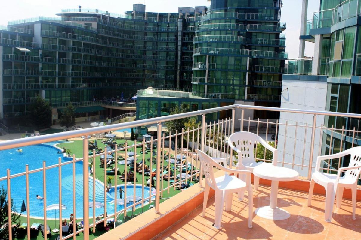 Guest Rooms Venera Primorsko Exterior foto