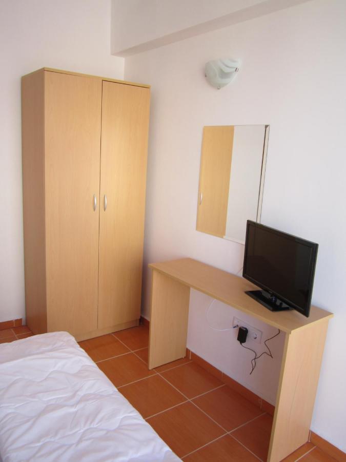 Guest Rooms Venera Primorsko Exterior foto